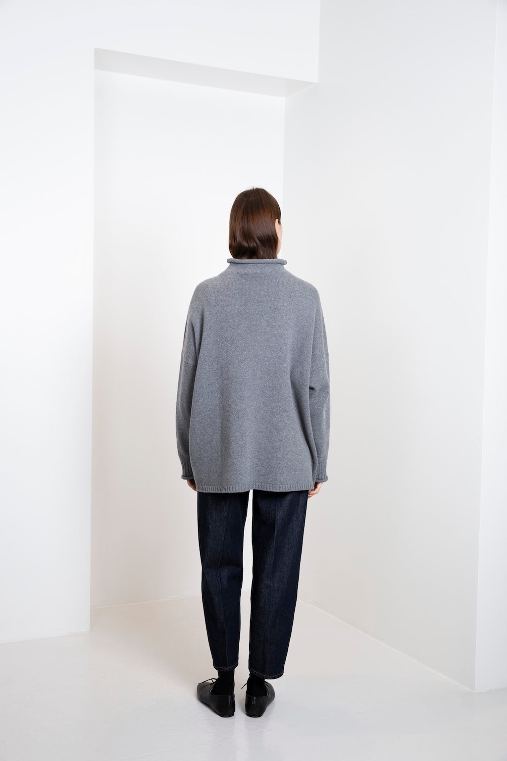 CASHMERE ROLL-NECK SWEATER PORFIDO