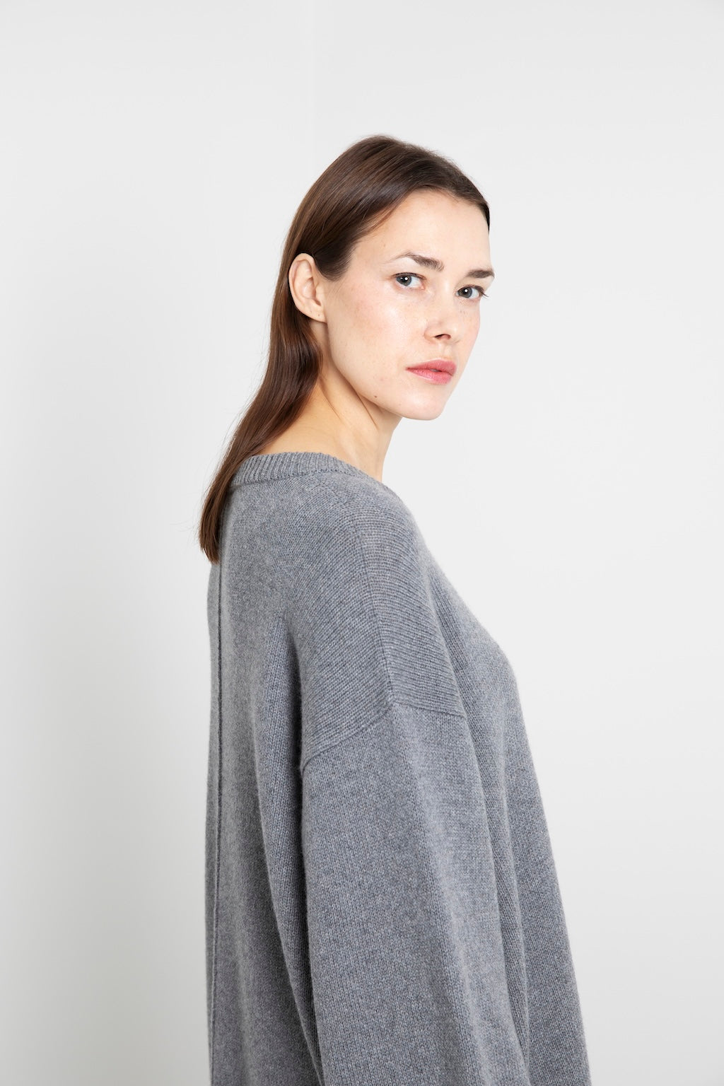 CASHMERE OVERSIZED SWEATER