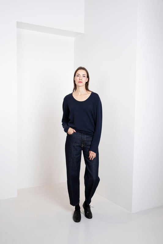 CASHMERE SCOOP NECK SWEATER